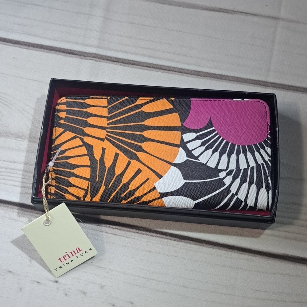 Trina Trina Turk Women's Multicolor Wallet